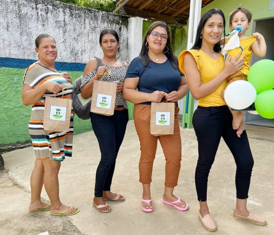 Educação promove reunião para fortalecer interação entre escola e família 8