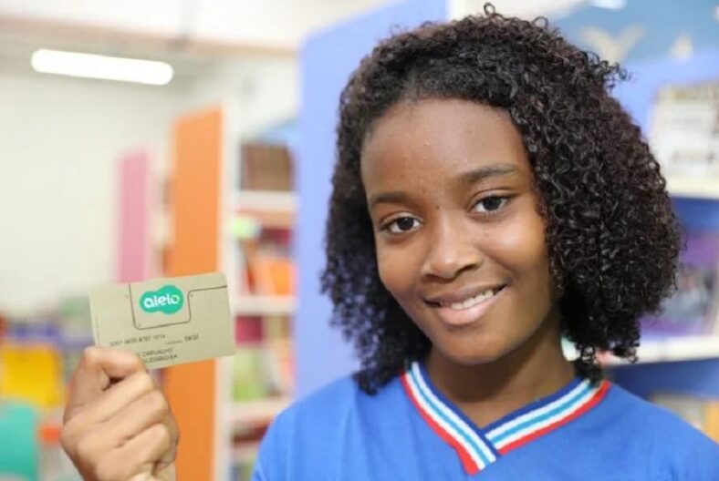 Bolsa Presença: Estado libera R$52 milhões em crédito para estudantes nesta segunda, 15 5