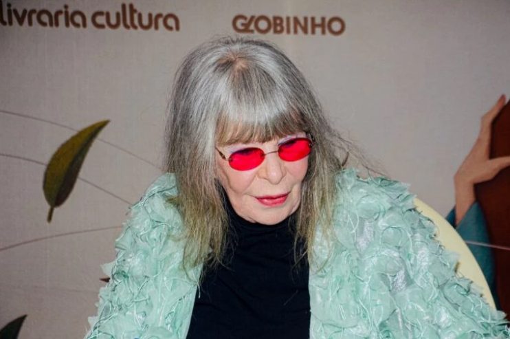 Morre em São Paulo, aos 75 anos, a cantora Rita Lee 6