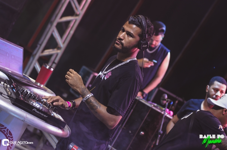 _DSC2601 O Kanalha e Júlio Cardozzo fazem o agito da moçada no Baile do Mandela 300