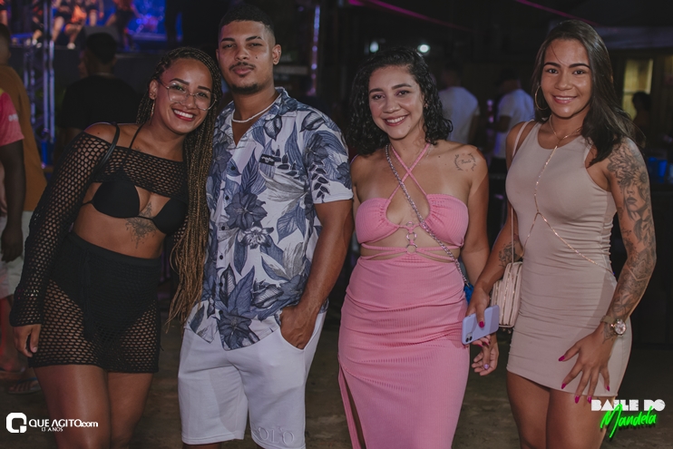 DSC_0586 O Kanalha e Júlio Cardozzo fazem o agito da moçada no Baile do Mandela 80