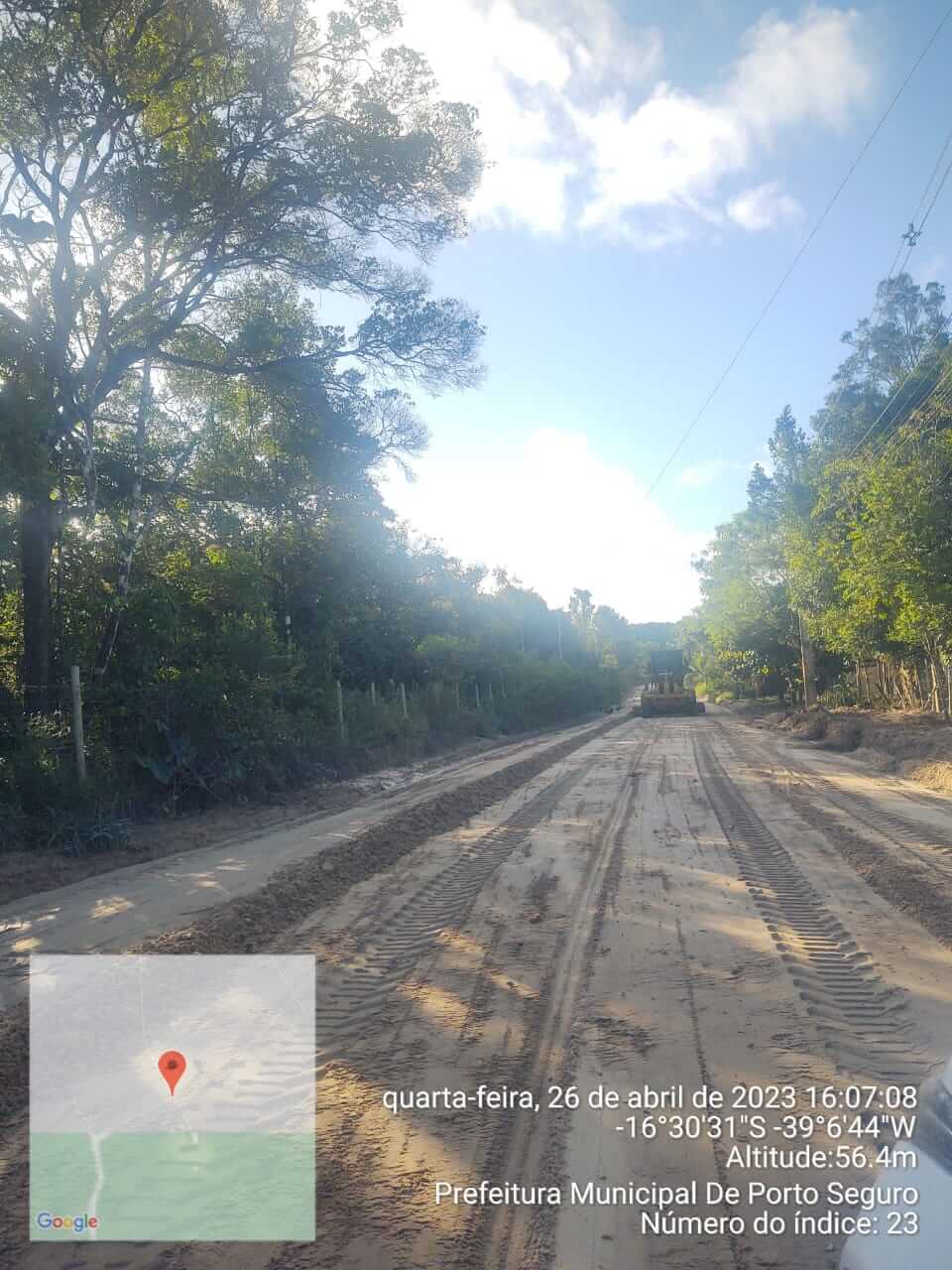 Estrada de Taípe e ruas do Arraial d’Ajuda recebem serviços de patrolamento 8