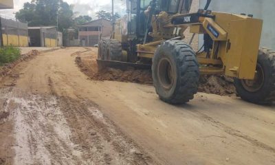 Estrada de Taípe e ruas do Arraial d’Ajuda recebem serviços de patrolamento 53