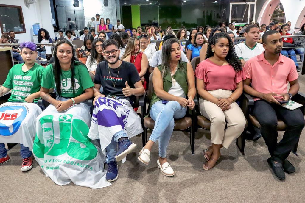 Novos membros do Conselho Municipal da Juventude tomam posse em Porto Seguro 28