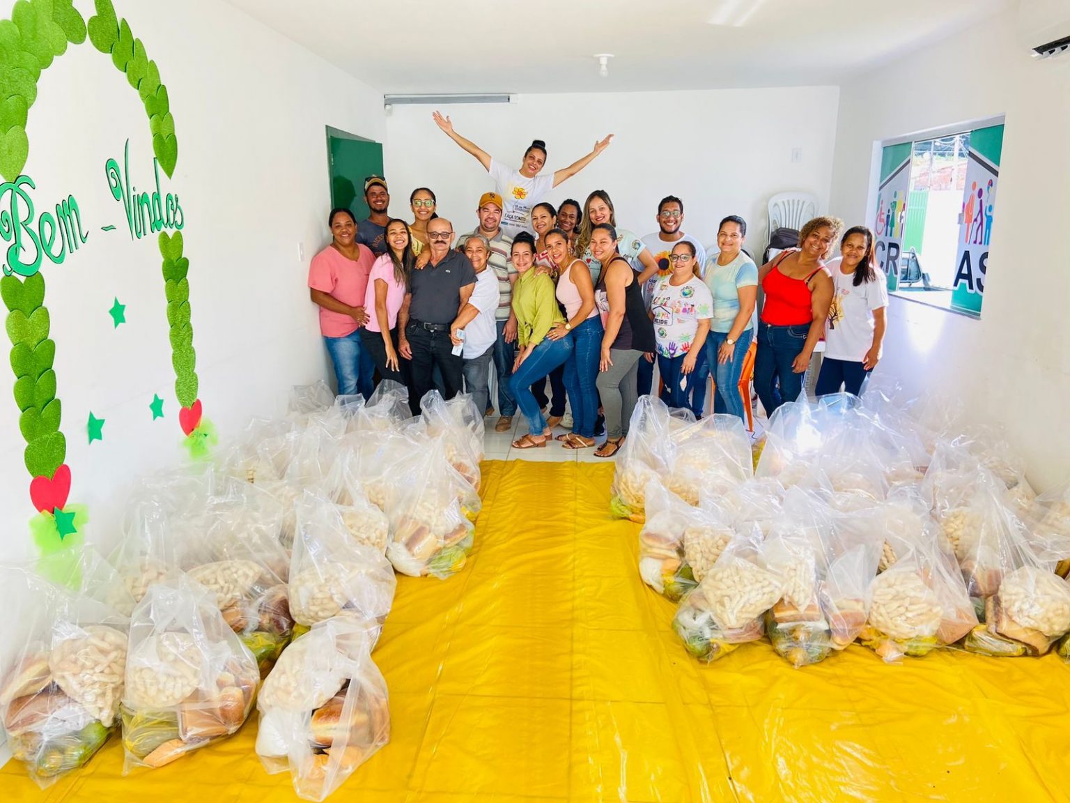 Programa de Aquisição de Alimentos (PAA) é retomado pelo Governo Federal e já beneficia dezenas de famílias em Itagimirim e União Baiana Programa de Aquisição de Alimentos (PAA) é retomado pelo Governo Federal e já beneficia dezenas de famílias em Itagimirim e União Baiana 8