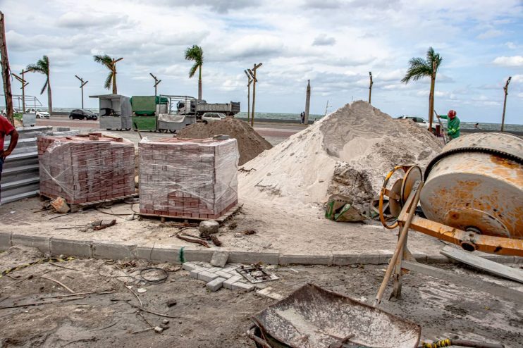 Passarela da Cultura recebe novo sistema de drenagem 12