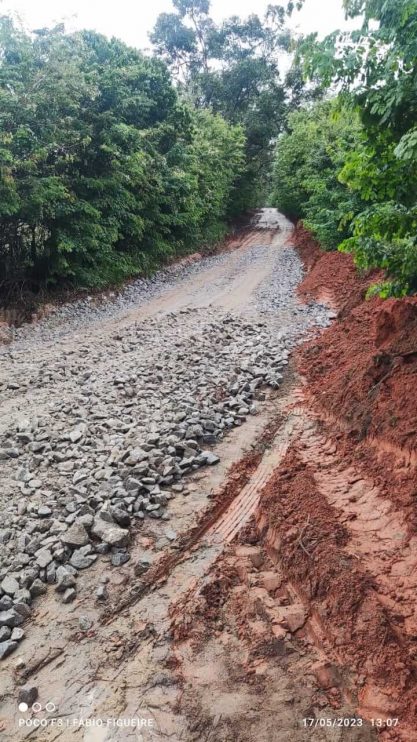 Estradas vicinais continuam recebendo especial atenção da gestão municipal 15