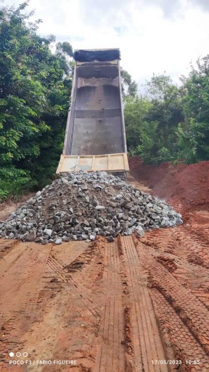 Estradas vicinais continuam recebendo especial atenção da gestão municipal 18