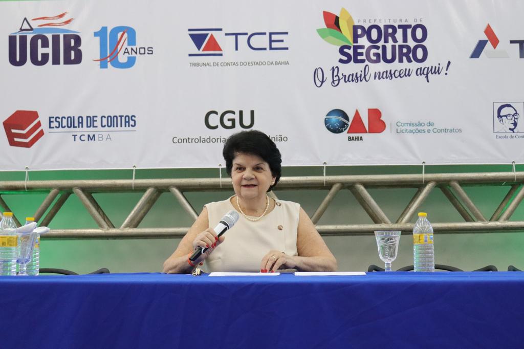 Porto Seguro sediou o VIII Congresso Baiano de Controle Interno. 19