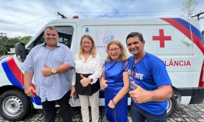 Belmonte recebe nova ambulância com indicação compartilhada por duas deputadas 35