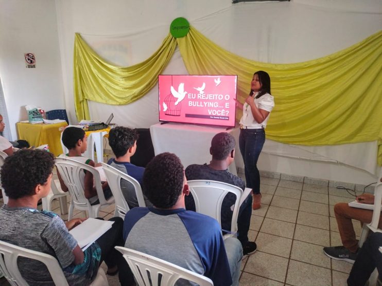 Educação leva palestra sobre bullying para estudantes da zona rural de Eunápolis 7