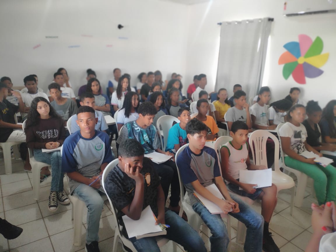 Educação leva palestra sobre bullying para estudantes da zona rural de Eunápolis 23