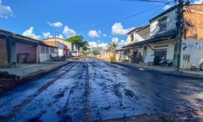 Prefeitura inicia etapa de aplicação de camada asfáltica em ruas do Juca Rosa 68