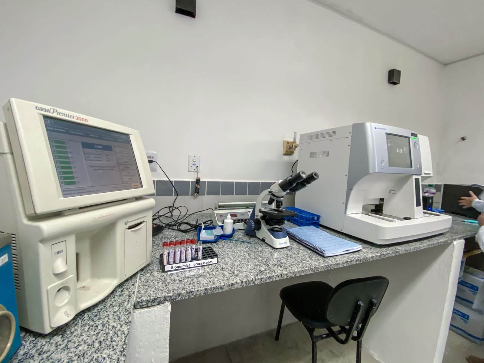 Hospital Regional de Eunápolis vivencia avanços com laboratório de análises 24h 30