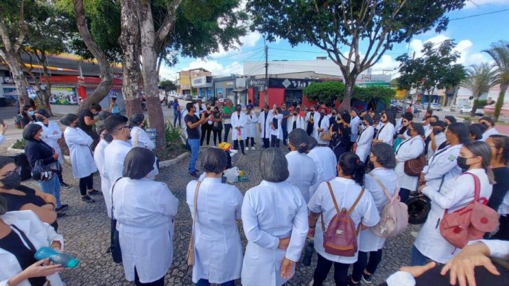 Profissionais da enfermagem anunciam paralisação nacional na quinta-feira Profissionais da enfermagem anunciam paralisação nacional na quinta-feira 5