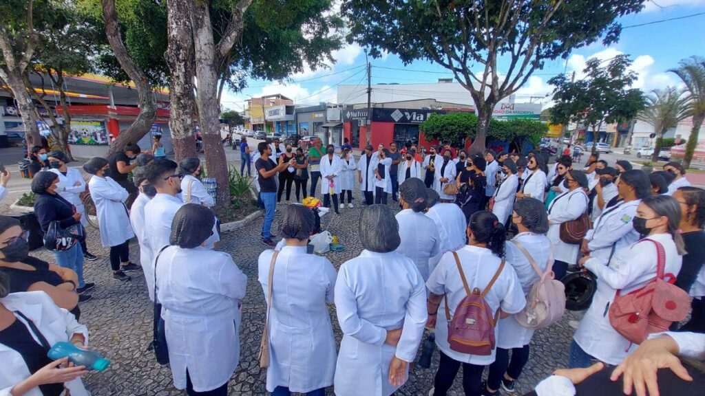 Profissionais da enfermagem anunciam paralisação nacional na quinta-feira 5
