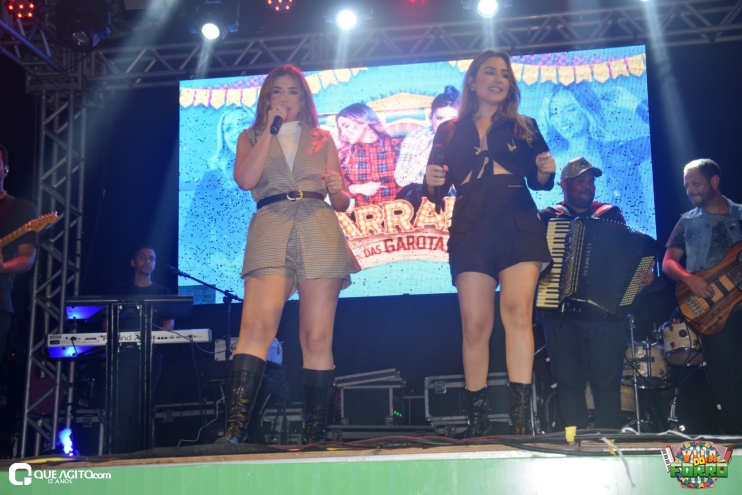 Allana Macedo e Kart Love animam quinta noite da Vila do Forró em Eunápolis 10