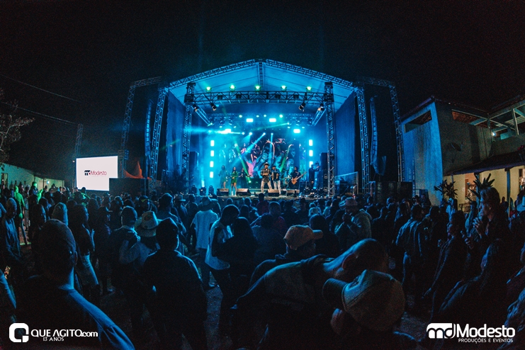 Frank Aguiar faz grande show na 2ª noite do 8º Fest Vinhático 14