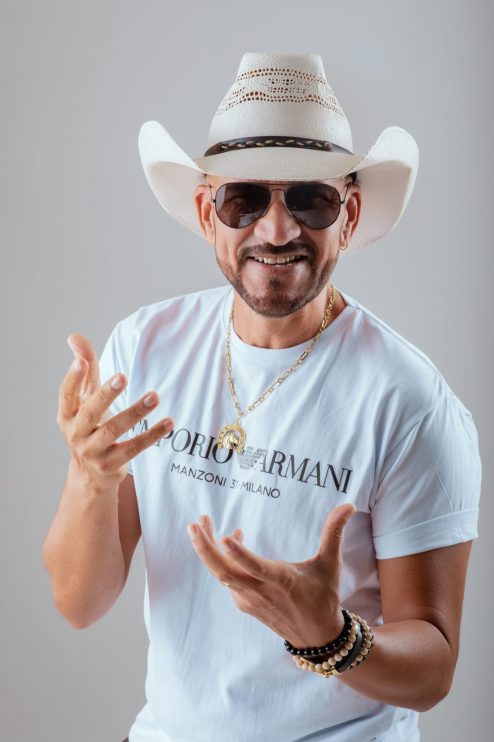 Artista Netinho do Forró, natural de Itororó, vem numa crescente fase de sua carreira 9