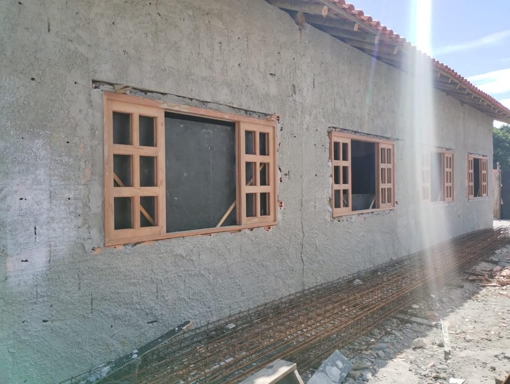 Continuam as obras de construção da Escola Municipal de Caraíva 38