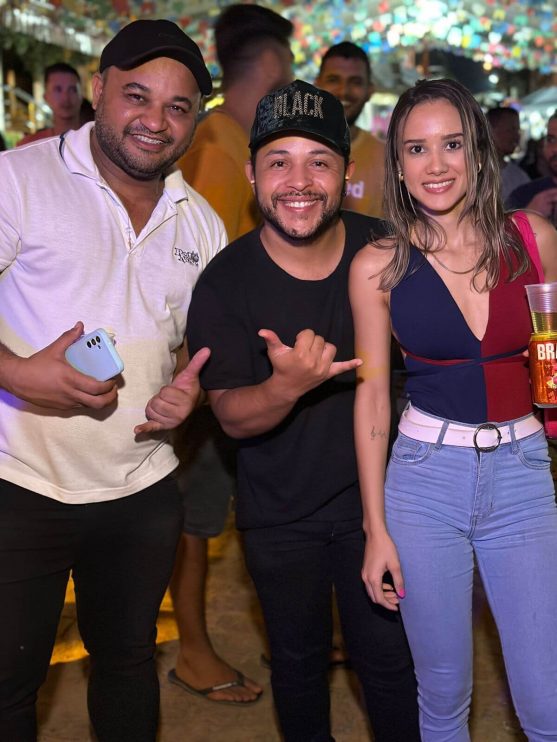 Tradição, alegria e muito forró na primeira noite do São João da União 22