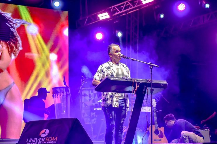 Porto Seguro ganha show surpresa na noite de São João 14