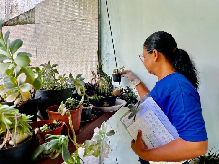 Prefeitura de Eunápolis combate Aedes Aegypti com mutirão “Todos Contra o Mosquito” nas Urbis I e II 7