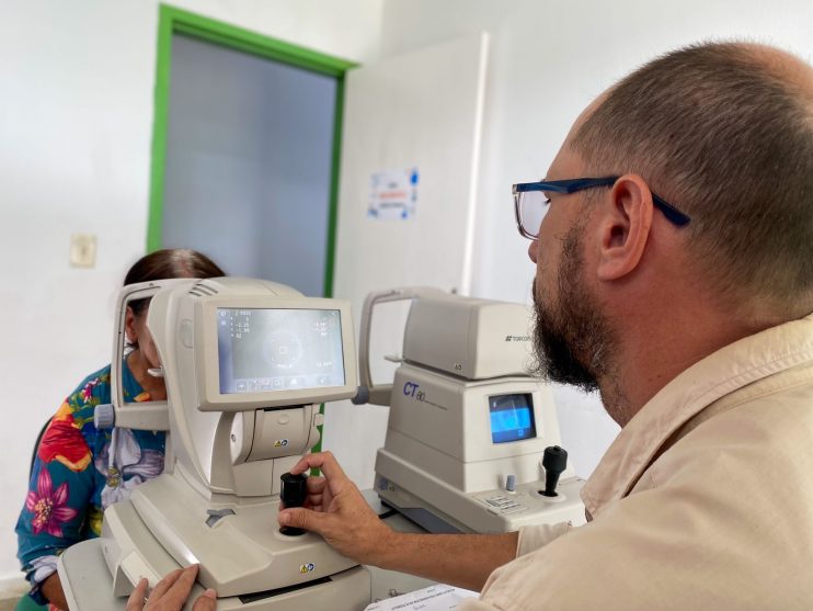 Prefeitura realiza 80 atendimentos oftalmológicos em mais um mutirão em Eunápolis 4