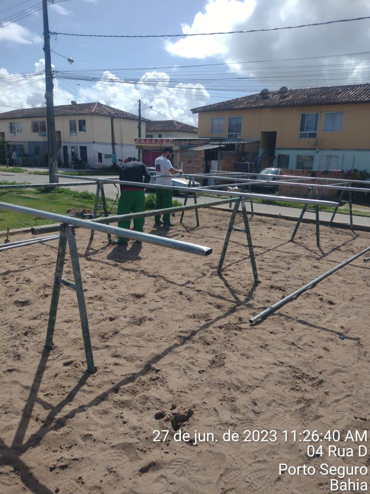 Prefeitura reforma quadras nas comunidades do Belo Campo e Vista Alegre 6