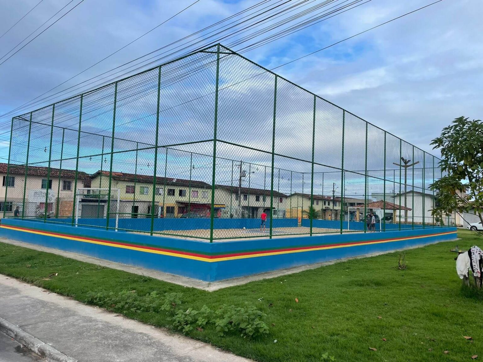 Prefeitura reforma quadras nas comunidades do Belo Campo e Vista Alegre 6