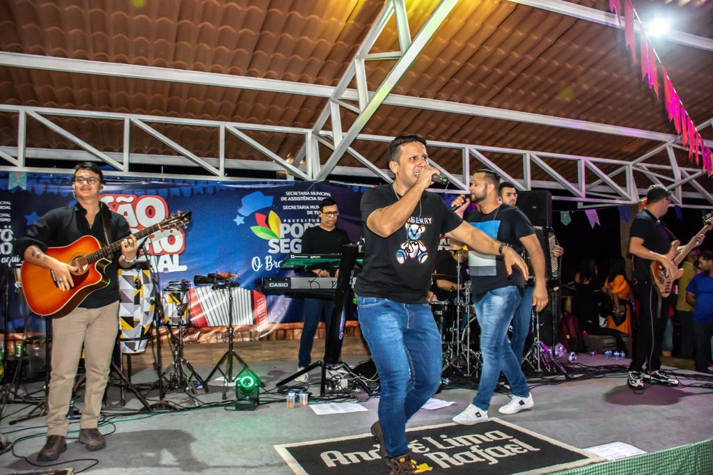 Festa do São Pedro Social arrecada 12 toneladas de alimentos 7