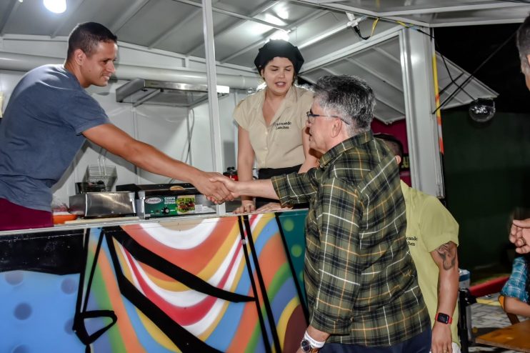 Festa do São Pedro Social arrecada 12 toneladas de alimentos 11