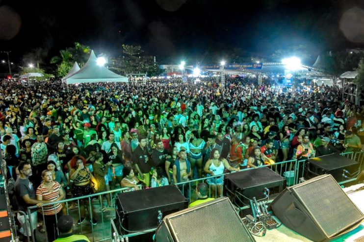 Porto Seguro encerra festejos de São João com grande festa no Baianão. 18