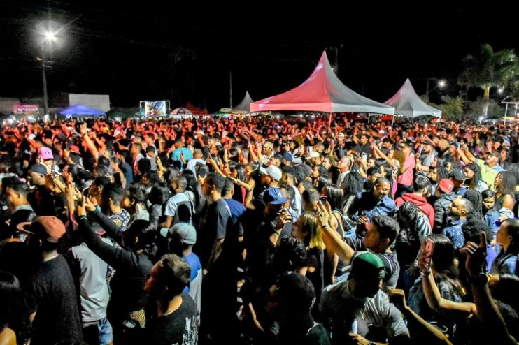 Porto Seguro encerra festejos de São João com grande festa no Baianão. 15