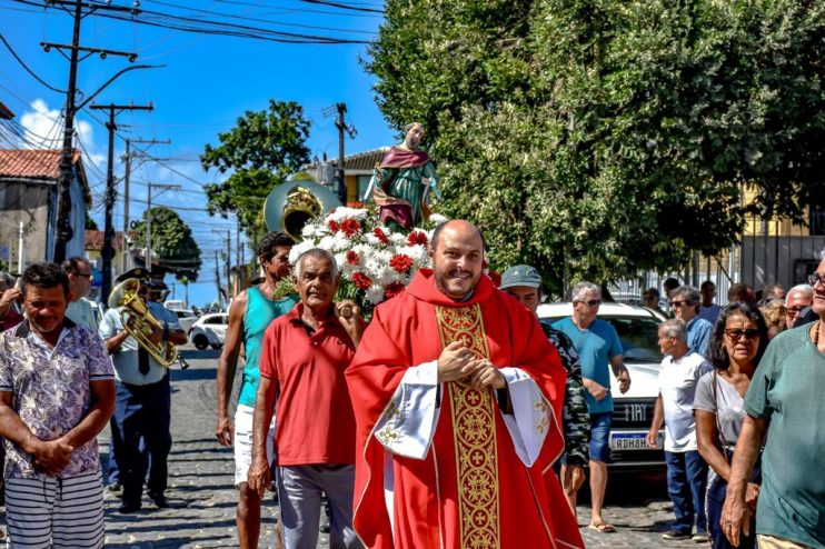 Festa de São Pedro teve procissão e missa na Colônia dos Pescadores 22