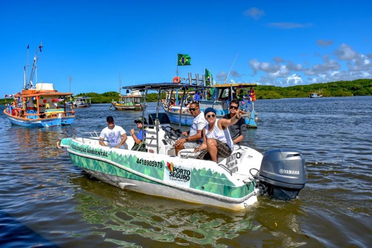 WhatsApp Image 2023-07-03 at 16.24.06 (3) Festa de São Pedro teve procissão e missa na Colônia dos Pescadores 12