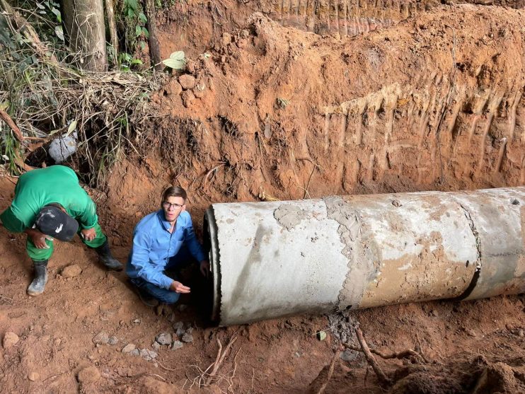 PROBLEMA RESOLVIDO - Trecho da Matinha, na estrada que liga Trancoso a Itaporanga, recebe ação completa de infraestrutura 18