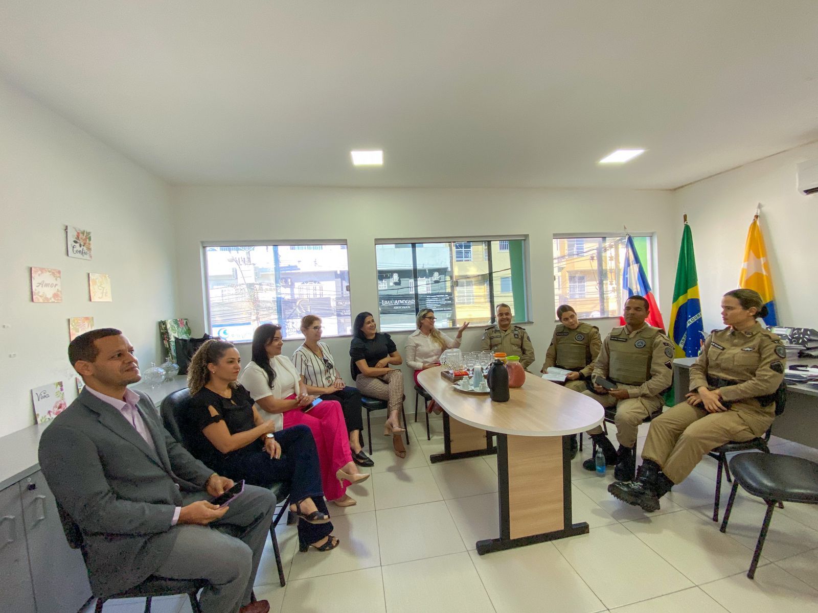 Equipe da Secretaria de Assistência Social fortalece vínculos com Polícia Militar no combate à violência doméstica em Eunápolis 9