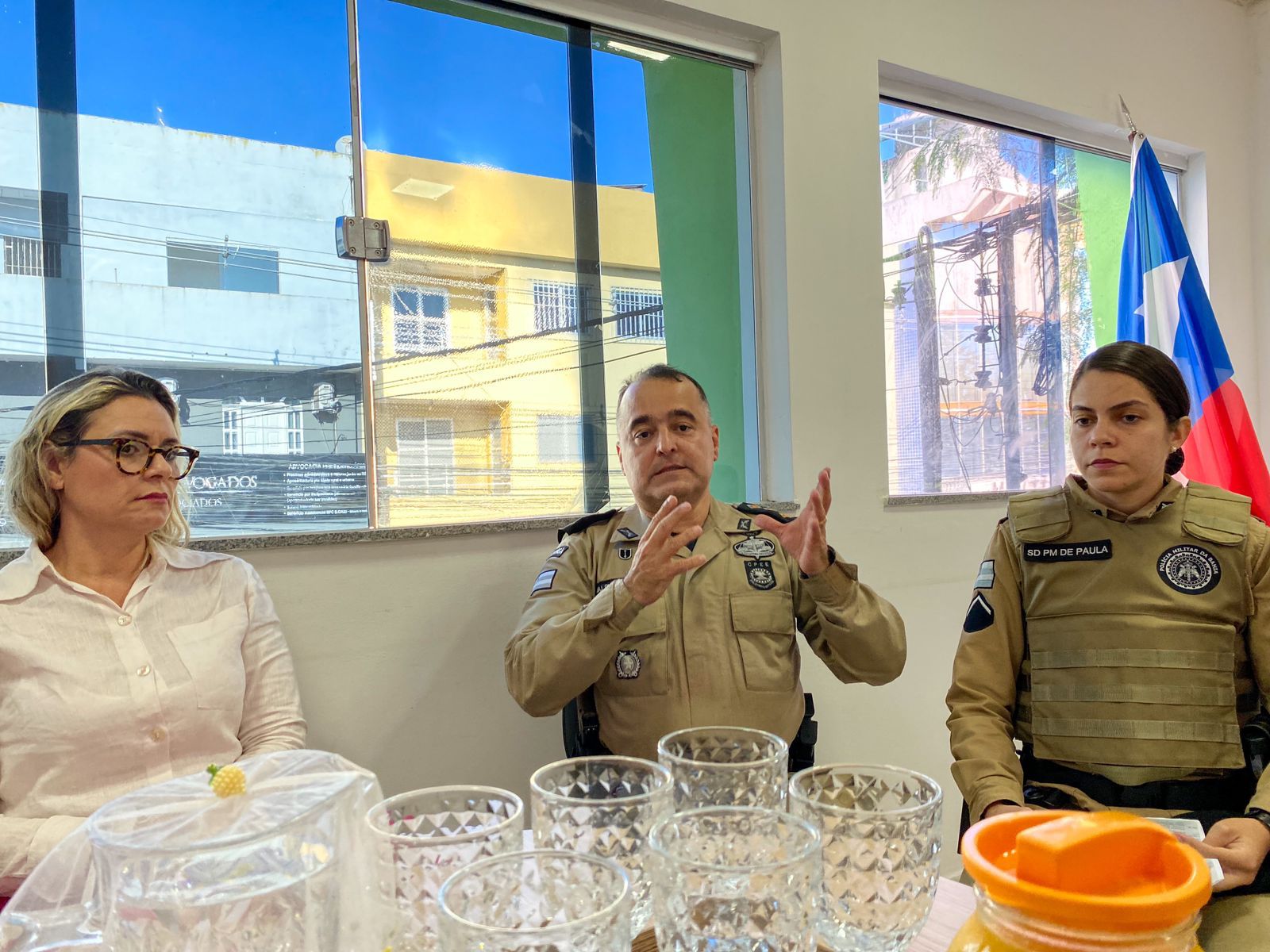 Equipe da Secretaria de Assistência Social fortalece vínculos com Polícia Militar no combate à violência doméstica em Eunápolis 7