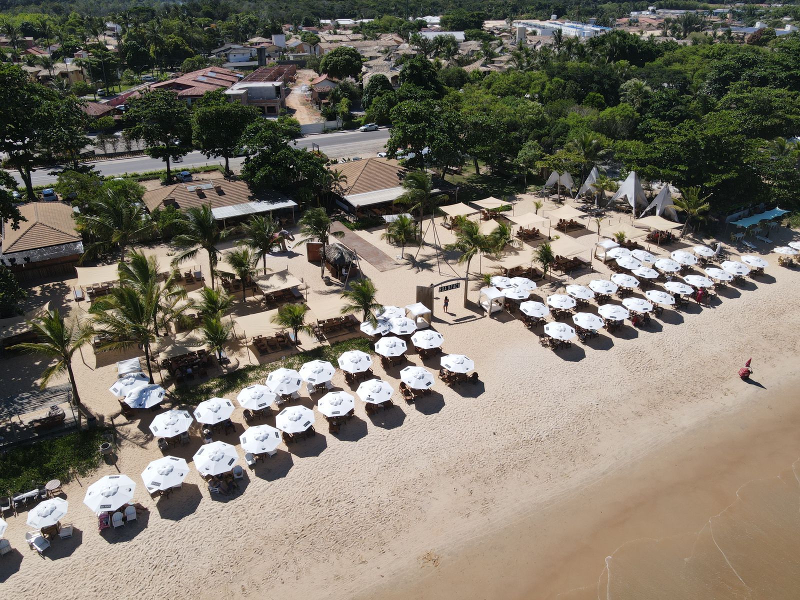 Equipe da Boa Beach anuncia a tão aguardada reabertura da barraca de praia mais charmosa de Porto Seguro 5