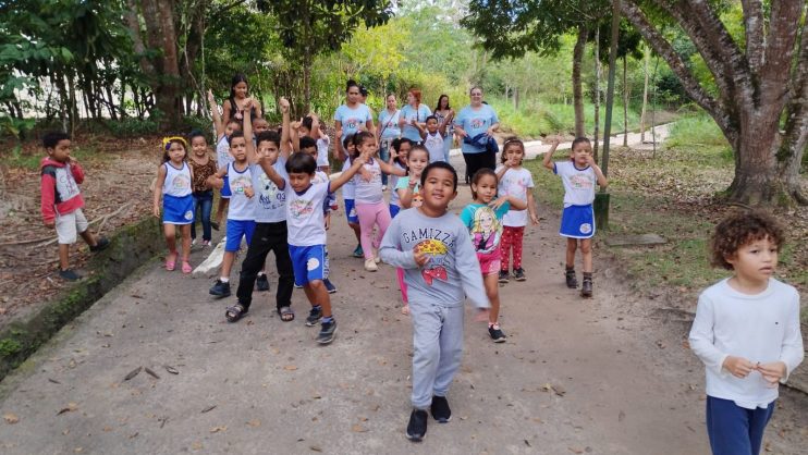Eunápolis: escola realiza programação especial em comemoração ao Dia do Amigo 10