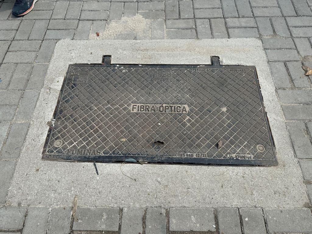 Passarela da Cultura ganha rede elétrica subterrânea 5