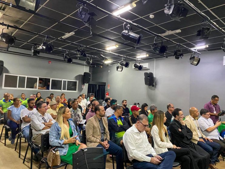 Prefeita sanciona leis que tornam Festa da Padroeira, Vila do Forró e Pedrão patrimônios culturais imateriais de Eunápolis 22