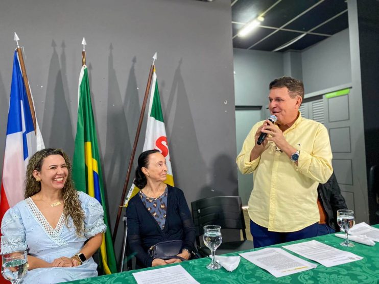 Prefeita sanciona leis que tornam Festa da Padroeira, Vila do Forró e Pedrão patrimônios culturais imateriais de Eunápolis 20