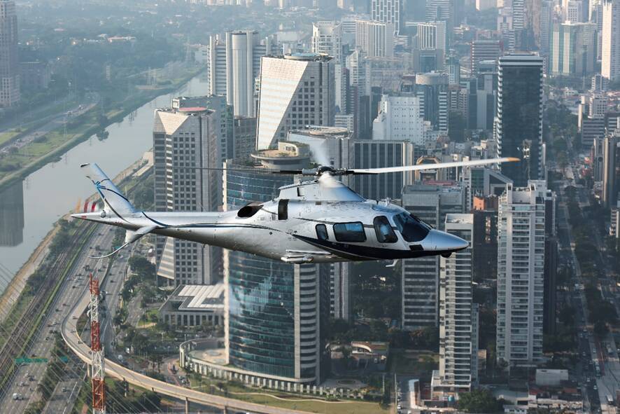 A capital de São Paulo tem a maior frota de helicópteros do mundo 1