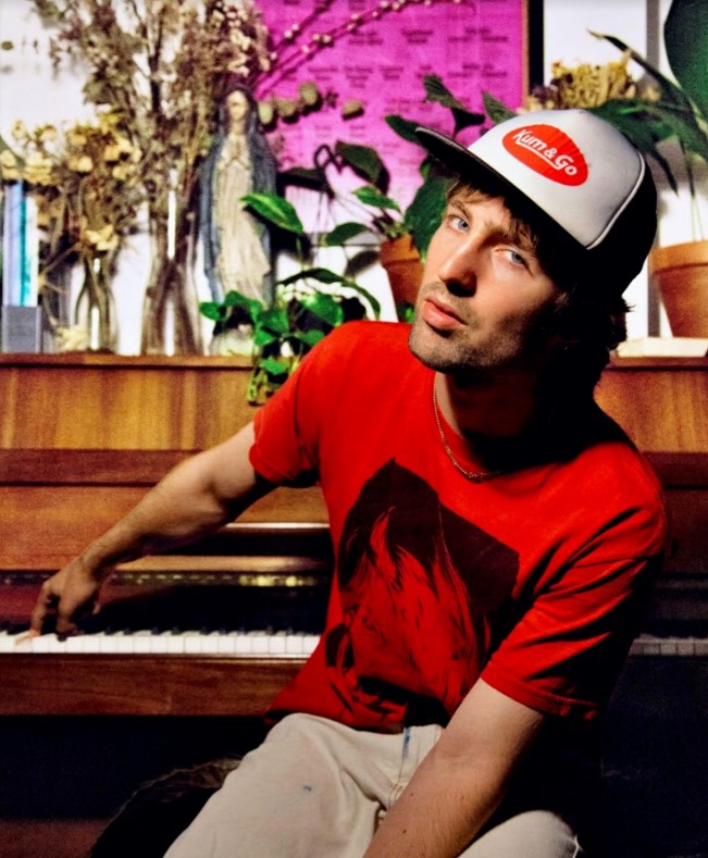 Will Joseph Cook anuncia novo EP Novella 8