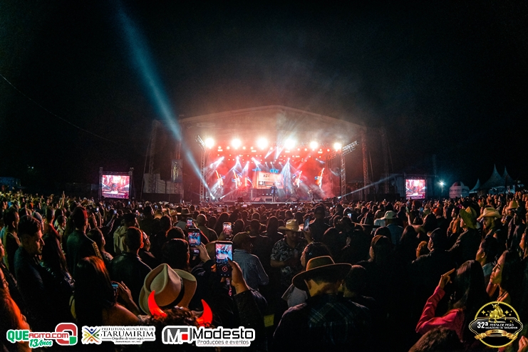 Léo Magalhães leva público ao delírio na abertura da 32ª Festa do Peão Boiadeiro de Tarumirim 45