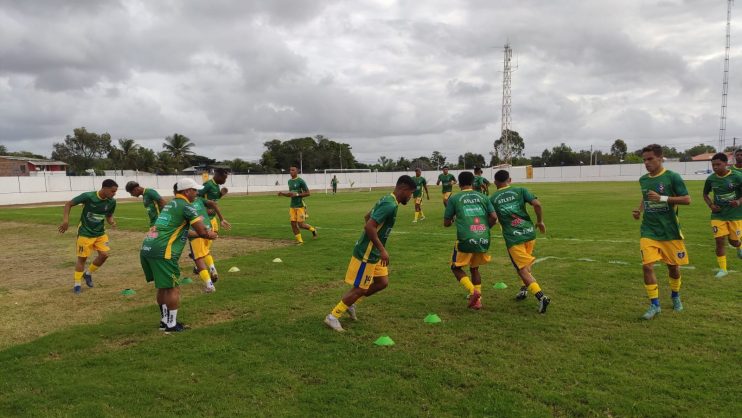 Seleção de Eunápolis vence Prado por 2x0 na abertura do Campeonato Intermunicipal 2023 11