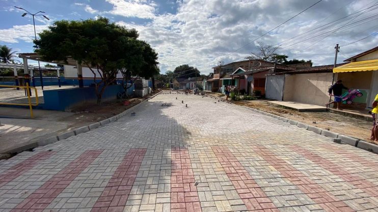Pindorama é beneficiada com pavimentação de ruas 8