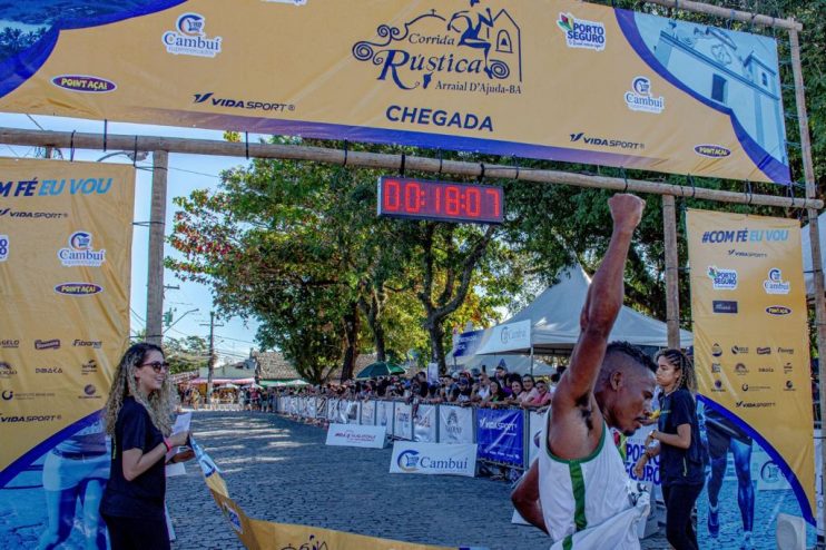 Corrida Rústica agitou Arraial d’Ajuda neste final de semana 17